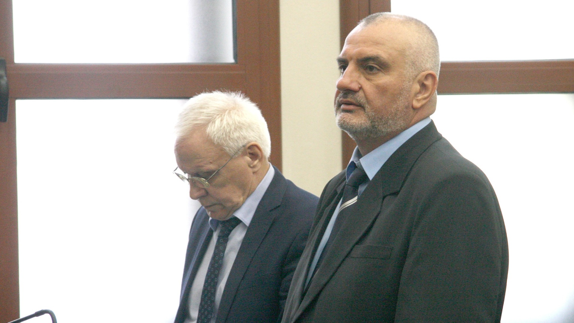 С разпит на свидетели и вещи лица в Пловдивския окръжен