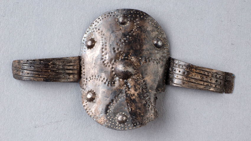 Silver ring from a Thracian burial near. Benkovski, Haskovo municipality, IV-III century. BC.