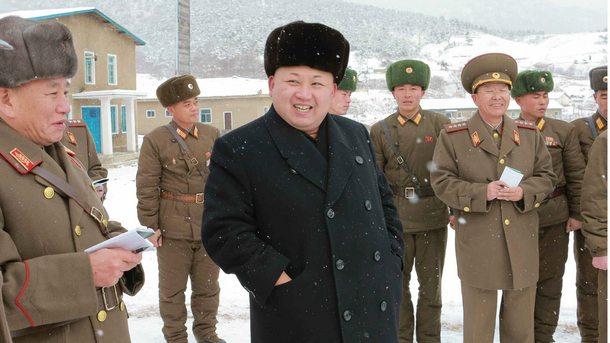 Севернокорейският лидер Ким Чен Ун е уволнил трима генерали от