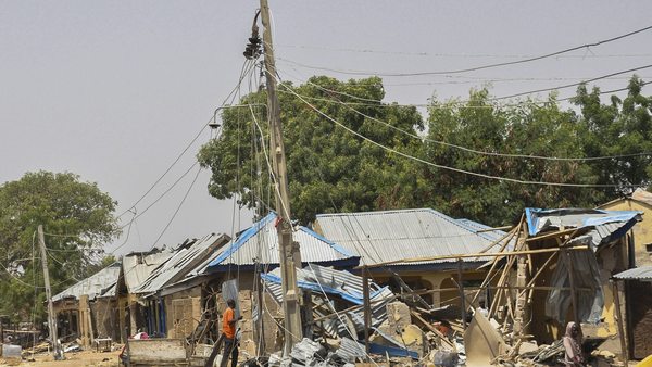 Предполагаеми членове на ислямистката групировка Боко харам завзеха град Магумери