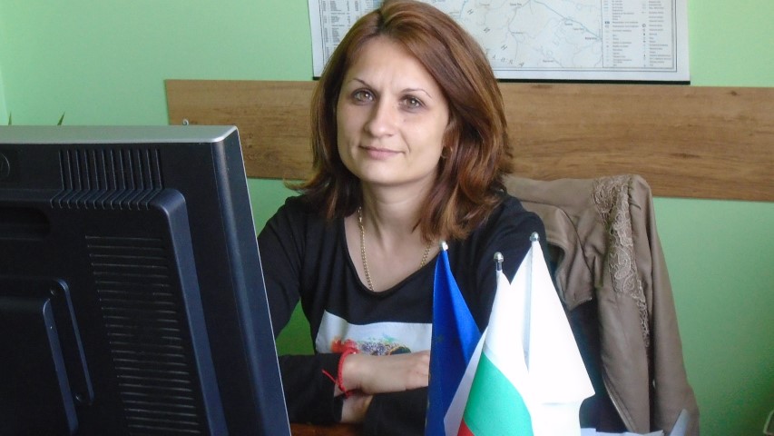 Деяна Стоянова, секретар на Община Ново село