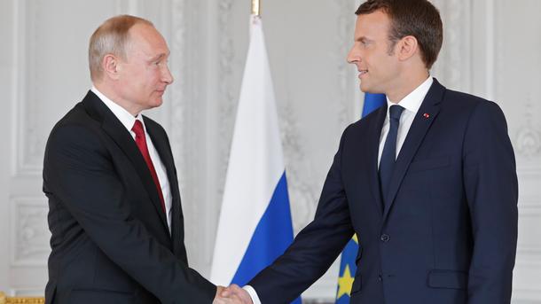 Френският президент Еманюел Макрон който ще посети Москва за да