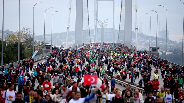 Спортисти от над 100 държави се включиха в Истанбулския маратон