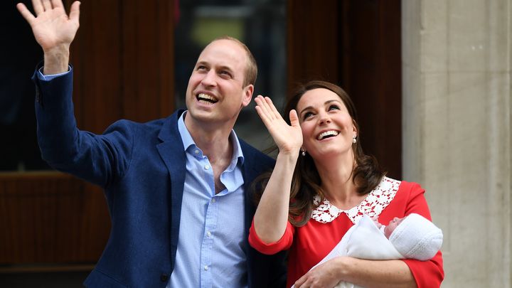 Британският принц Уилям и съпругата му Кейт кръстиха техния новороден