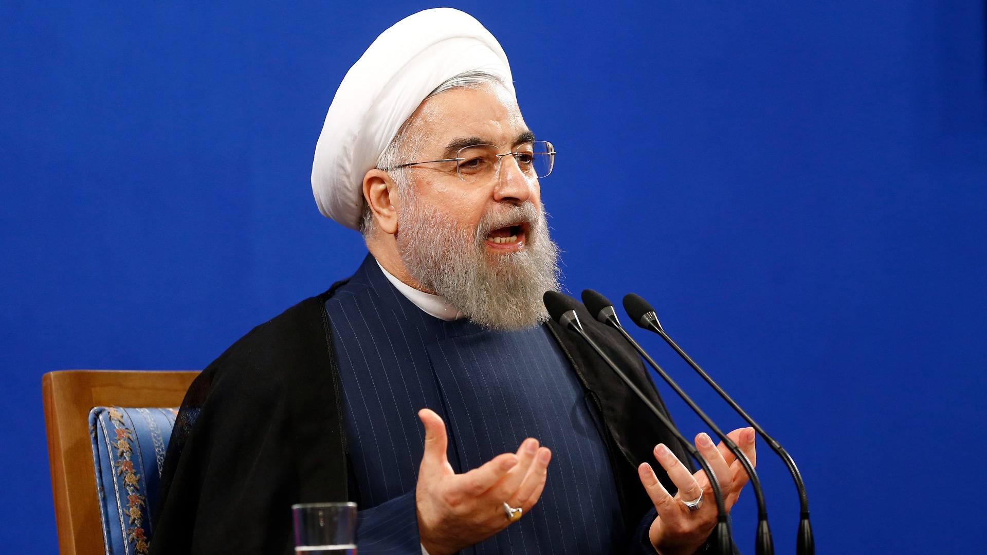 Иранският президент Хасан Рохани реагира гневно на изявлението на американския