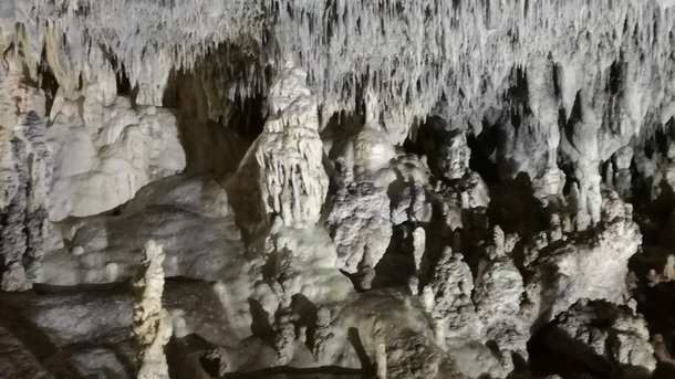 Най новият туристически обект в община Асеновград пещерата Добростански бисер