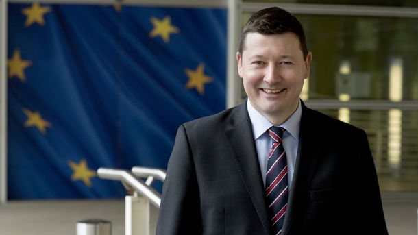 Влиятелният шеф на канцеларията на председателя на Европейската комисия (ЕК)
