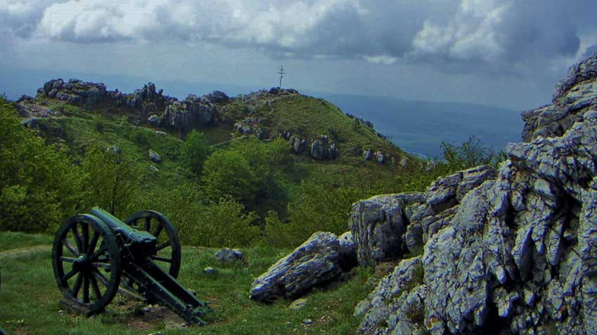 A cherry-tree cannon in the vicinity of Shipka Peak