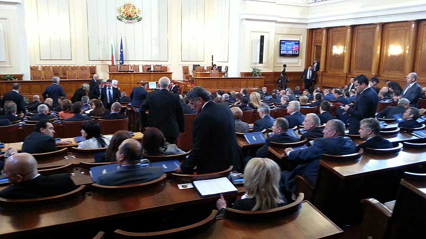 БСП поиска изслушване на вътрешния министър Валентин Радев заради престрелката