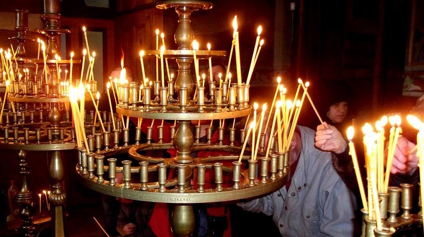С архиерейска света Литургия Българската православна църква отбелязва 1000 годишнината от