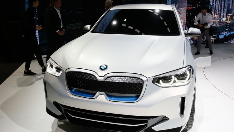 BMW Group представи на автосалона в Пекин концептуалния си кросоувър