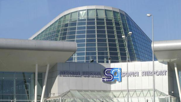 7 6 повече пътници са преминали през летище София през