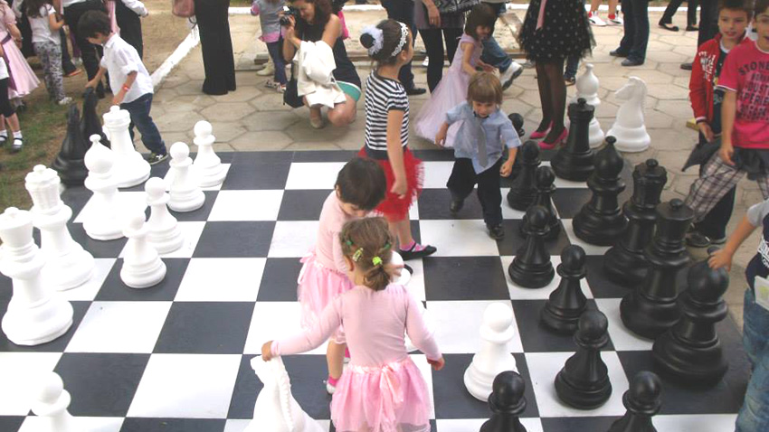 Шахматная площадка в детском садике