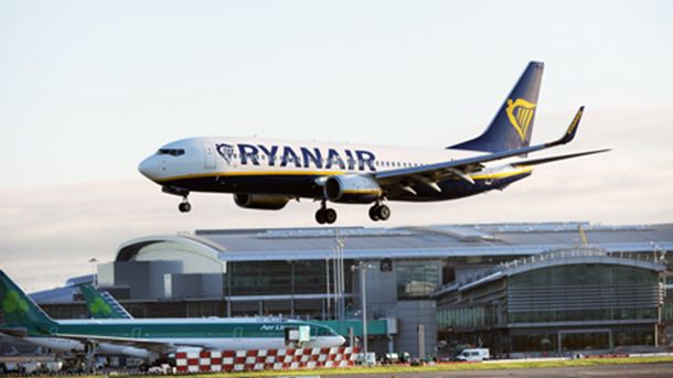 Водещата компания за нискотарифни самолетни полети Ryanair Holdings заяви изненадващо