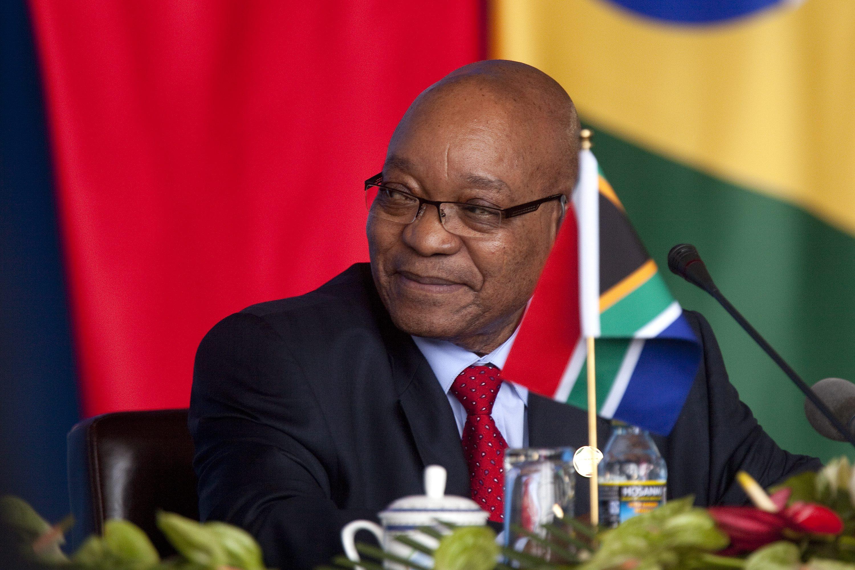 Южноафриканският президент Джейкъб Зума подаде оставка днес след девет години