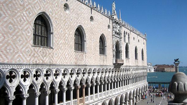 Библиотеката Марчана във Венеция публикува луксозно издание на завещанието на