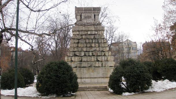 Войнишки паметници в Габрово и областта ще бъдат обновени със