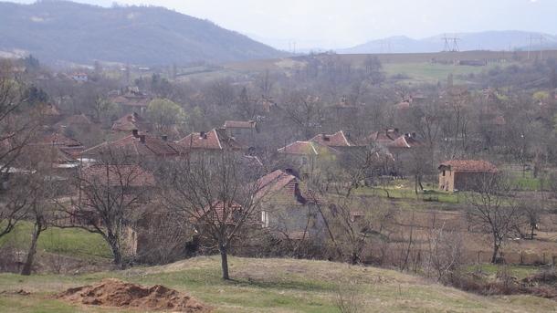 В село Вехтино, село в Смолянска област, живеят около 30-ина