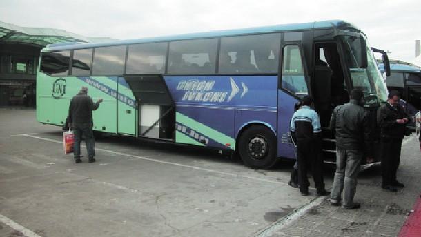 Автобус с българи прибиращи се от Испания и Франция е
