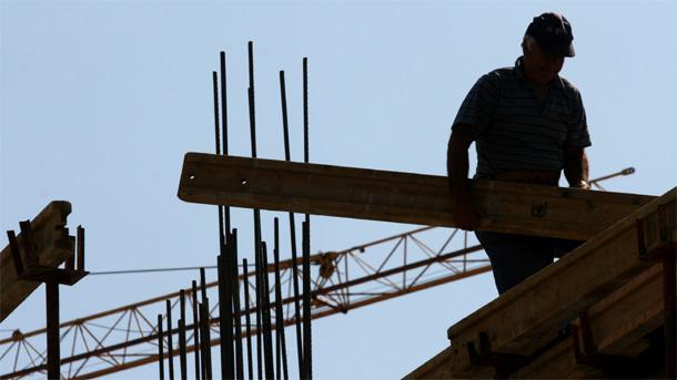 Близо 2 хиляди български работници са се оплакали от трудова