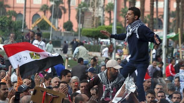 Египетските власти все още не са повдигнали обвинения на десетки