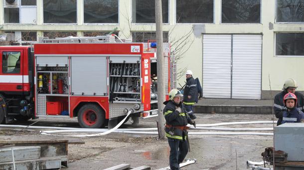 Досъдебно производство ще изяснява дали пожарът до онкодиспансера в Бургас