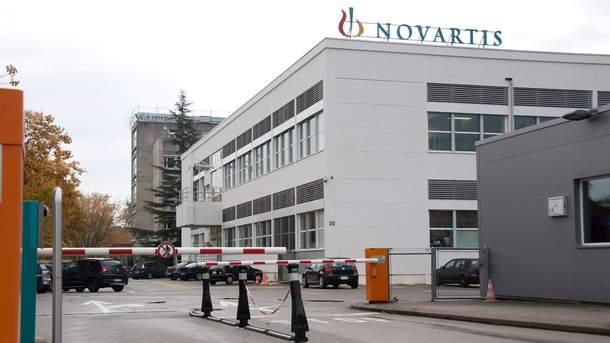 Споразумение между фармацевтичните групи Рош и Новартис целящо увеличаване на