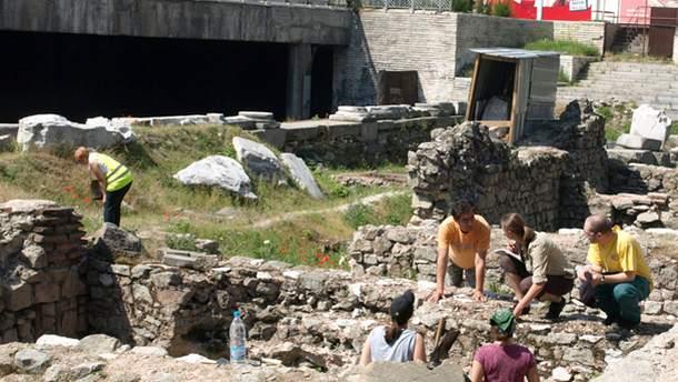 В Пловдив археолози започнаха нови проучвания на Източната порта на