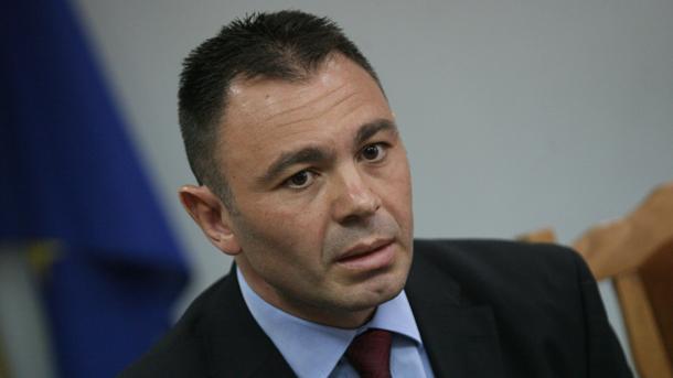 Националният координатор на партия Атака Светлозар Лазаров е подал оставка