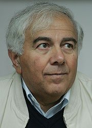 profesor Vasill Nikollov