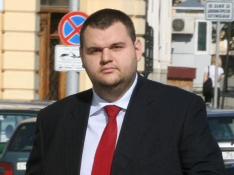 Депутатът от ДПС Делян Пеевски се отказва от сделката за