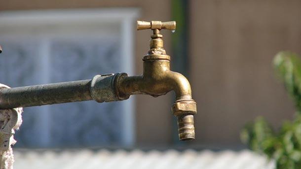 Втори ден град Поморие остава без вода заради проблем с