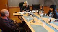Анелия Торошанова разговаря в студиото с инж. Венцеслав Александров и адвокат Яничка Методиева.