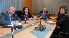 Анелия Торошанова разговаря в студиото с адвокат Краси Янева (вляво) по казуса на Иван Тодоров.