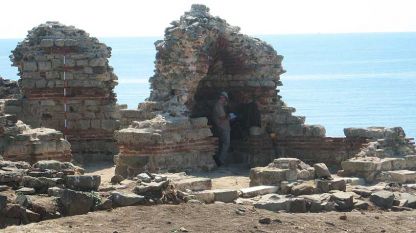 Мощи на Св. Йоан Кръстител бяха открити от археолози при разкопките на средновековен манастир на остров Свети Иван край Созопол.