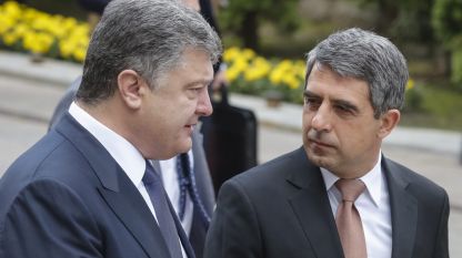 Οι πρόεδροι της Ουκρανίας και της Βουλγαρίας, Πέτρο Ποροσένκο και Ρόσεν Πλέβνελιεφ