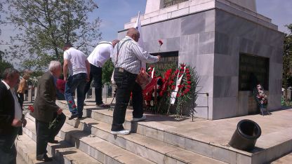 Видинчани поднесоха венци на руското гробище по повод Деня на победата над фашизма