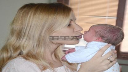 Малката Сияна от Николаево стана Бебе на 2014 година