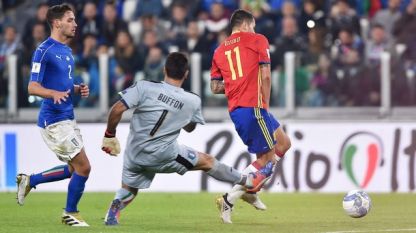 Витоло белеежи гола за Испания