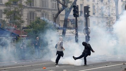 Размирици по време на демонстрациите в Париж