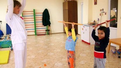Специалисти се грижат за деца с увреждания в Дневния център в Стара Загора