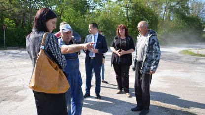 Кметът на Враца Калин Каменов се срещна с хората в двете врачански села.