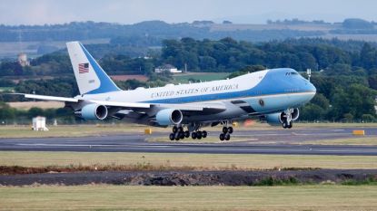 „Еър форс 1“ каца на летище в Шотландия при неотдавнашната визита на US президента Доналд Тръмп във Великобритания.