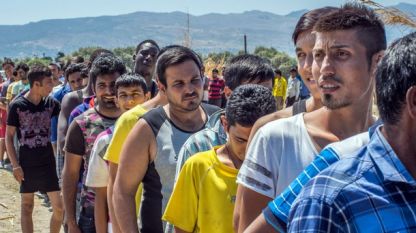 Сирийски имигранти на гръцкия о. Кос