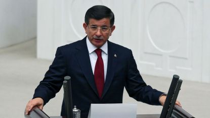Давутоглу свика спешно съвещание в Анкара с участието на основните цивилни и военни власти.