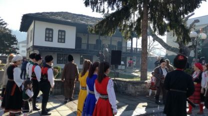 Церемония в Троян по случай 140 години от Освобождението на града от турско робство (архив)