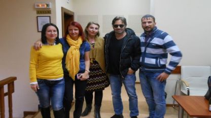 Ал Ди Меола с част от екипа на Радио Бургас