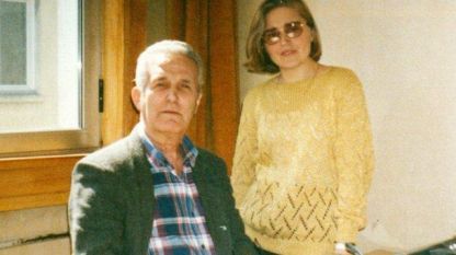 Osman Aziz ve Şevkiye Çakır Bulgaristan Radyosu Türkçe Haberciler Odası’nda 5 Nisan 1996