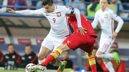 Левандовски се контузи в мача срещу Турция
