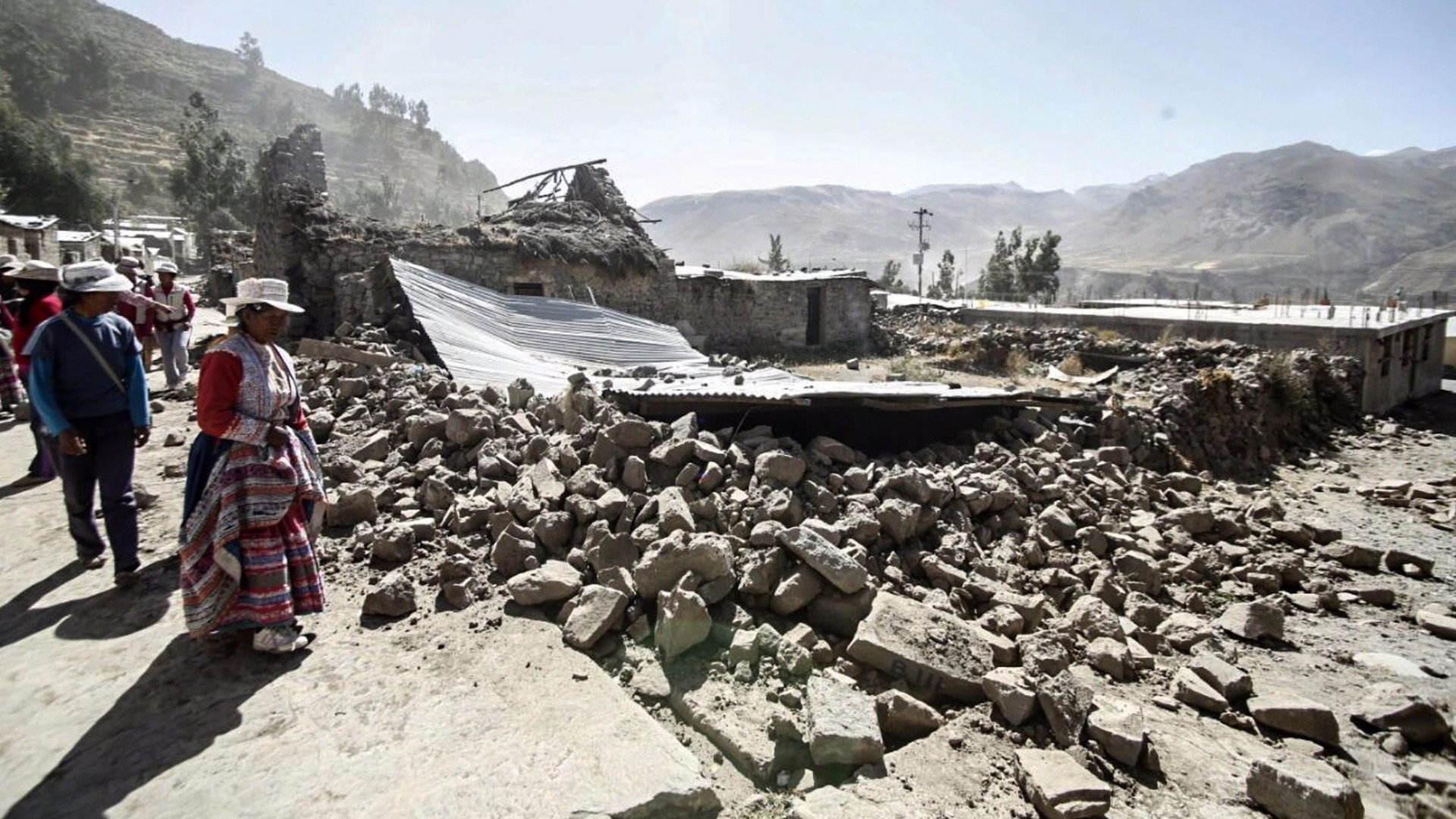 Земетресение с магнитуд 8 по Рихтер разлюля Перу - Свят - БНР Новини